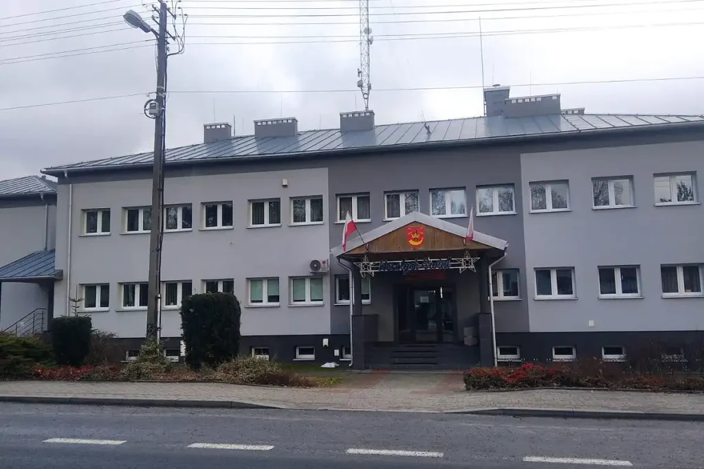 montaż zintegrowanego systemu bezpieczeństwa w budynku urzędu gminy