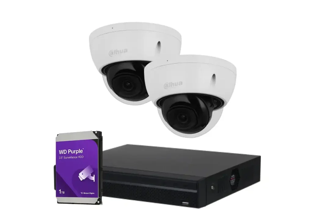 montaż sieci CCTV w szkole w Jarocinie, model kamer zamontowanych w środku placówki