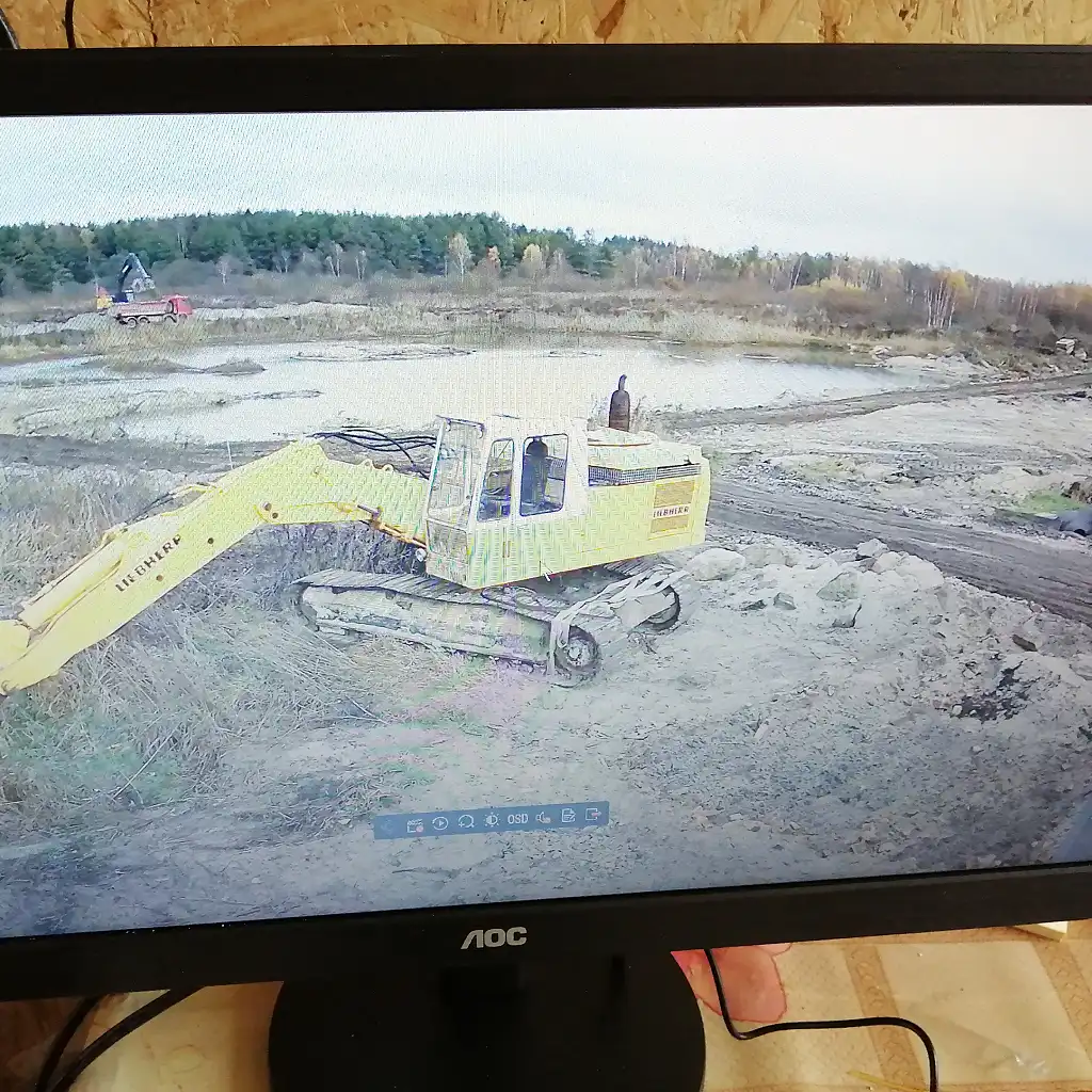 Montaż monitoringu w kopalni piasku, obraz z jednej kamery